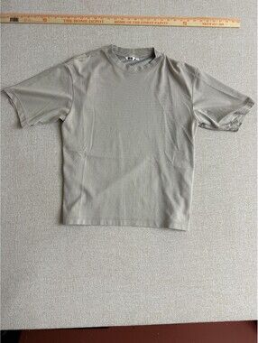 Uniqlo U Mens Medium Taupe Grey AIRism Cotton Oversized Short Sleeve T-Shirt